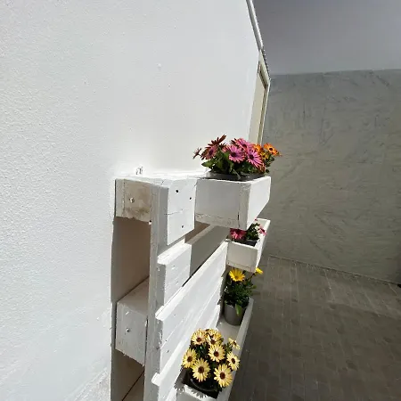 Piazza Mameli Torre Lapillo