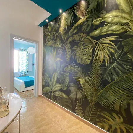 Piazza Mameli 4* Торре-Лапилло