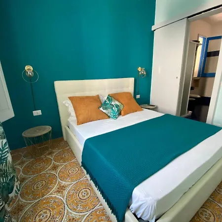 Piazza Mameli Bed & Breakfast Torre Lapillo