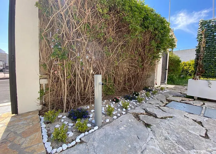 Bed & Breakfast Piazza Mameli Torre Lapillo